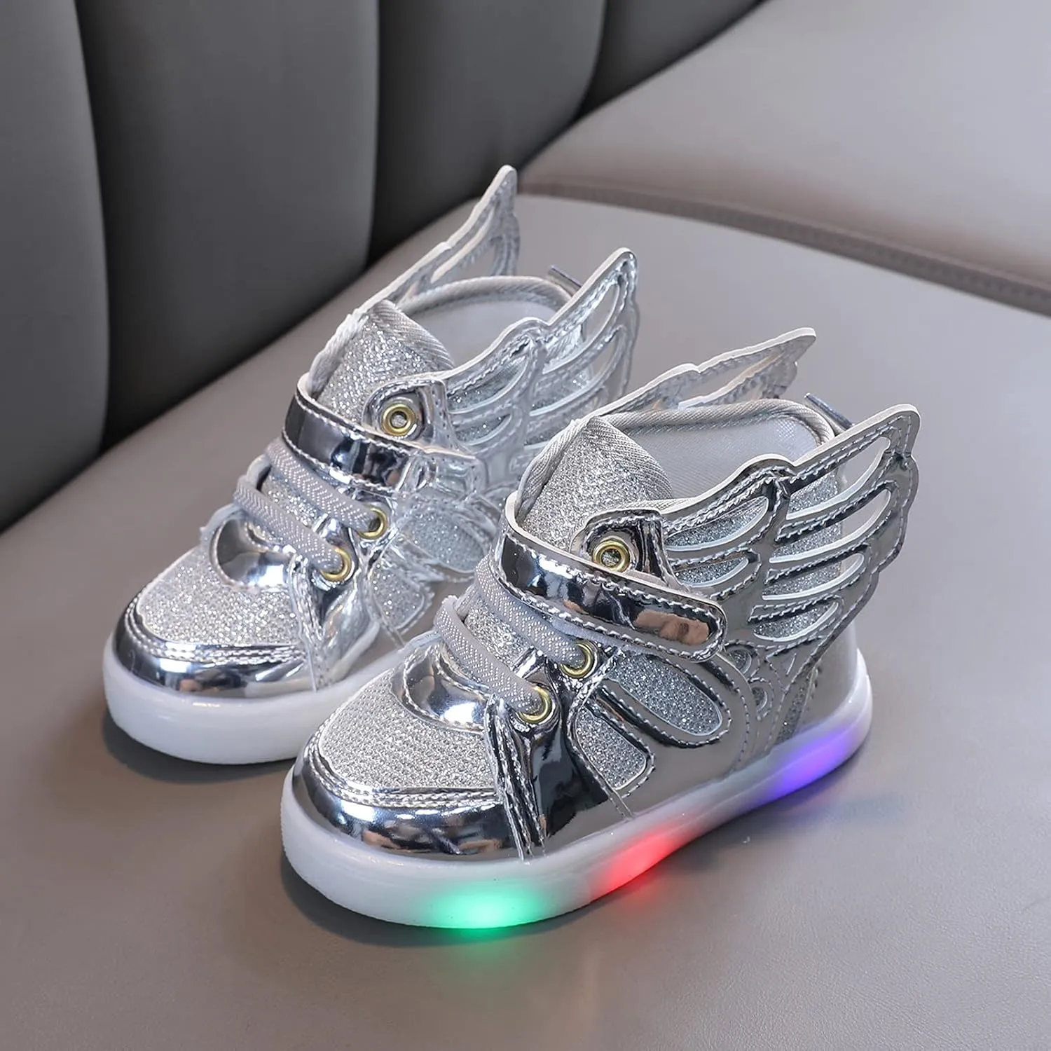Sneakers for Kids Girls Boys Halloween LED Light up Shoes LED Flashing High-top Wings Trainers Festivals Christmas